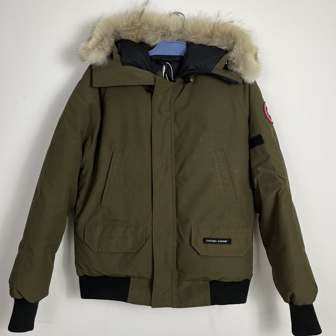 99新 CANADA GOOSE 加拿大鹅军绿色飞行员短款羽绒服/S码