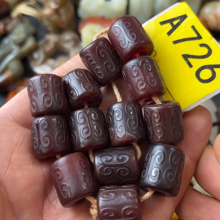 玛瑙/玉髓颈饰合金