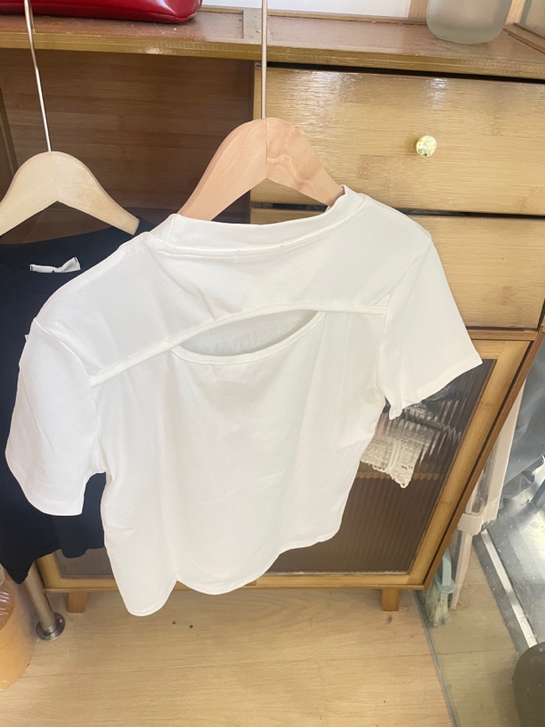 短款直筒型通勤短袖印花拼接T恤针织痞帅自发热