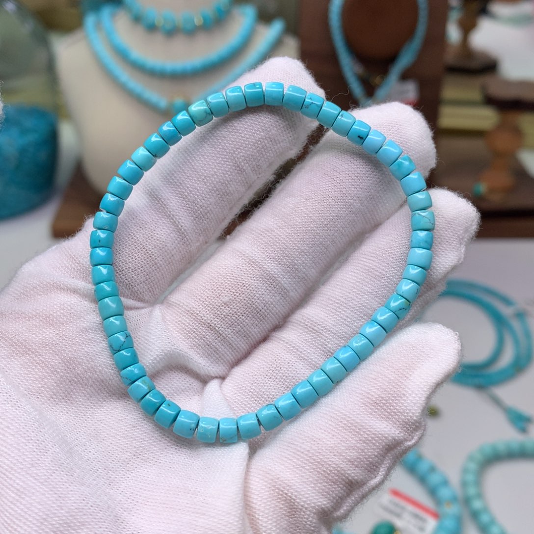 绿松石配饰未镶嵌