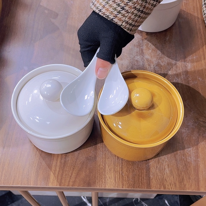 白瓷餐盘餐盘餐盘