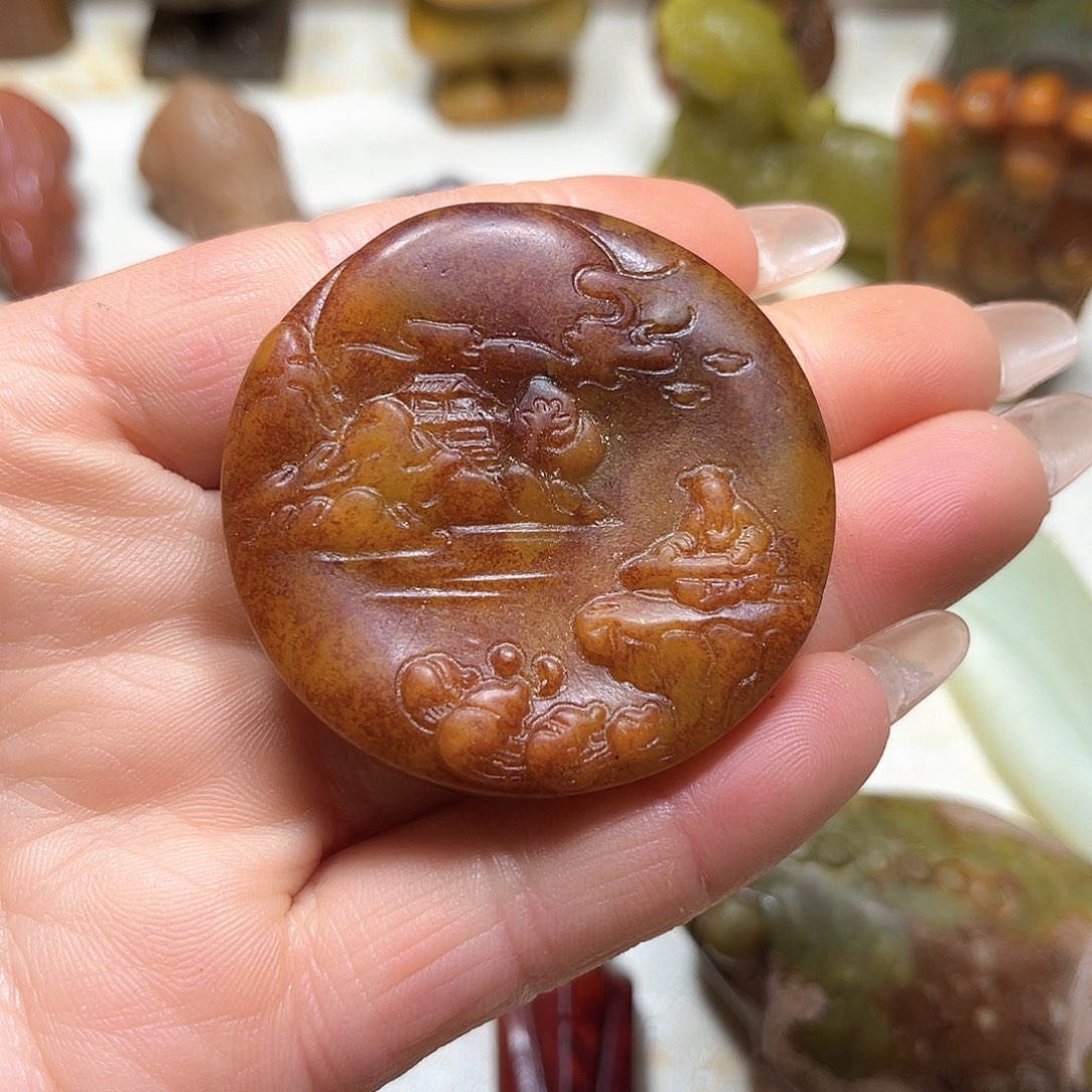 白玉菩提吊坠白玉菩提吊坠