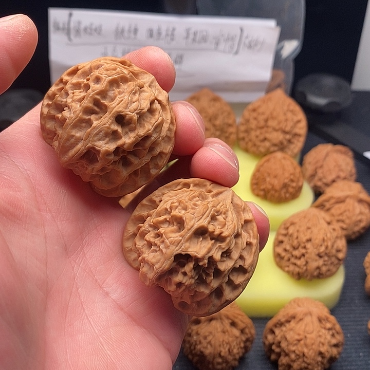 把件文玩核桃闪电25