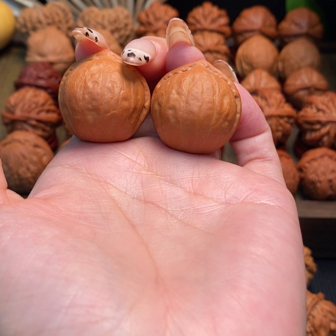 文玩核桃把件小寿桃