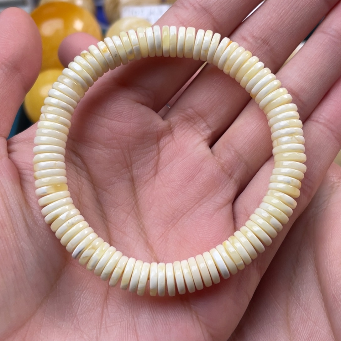 蜜蜡未镶嵌珠宝奇石微瑕7.7mm