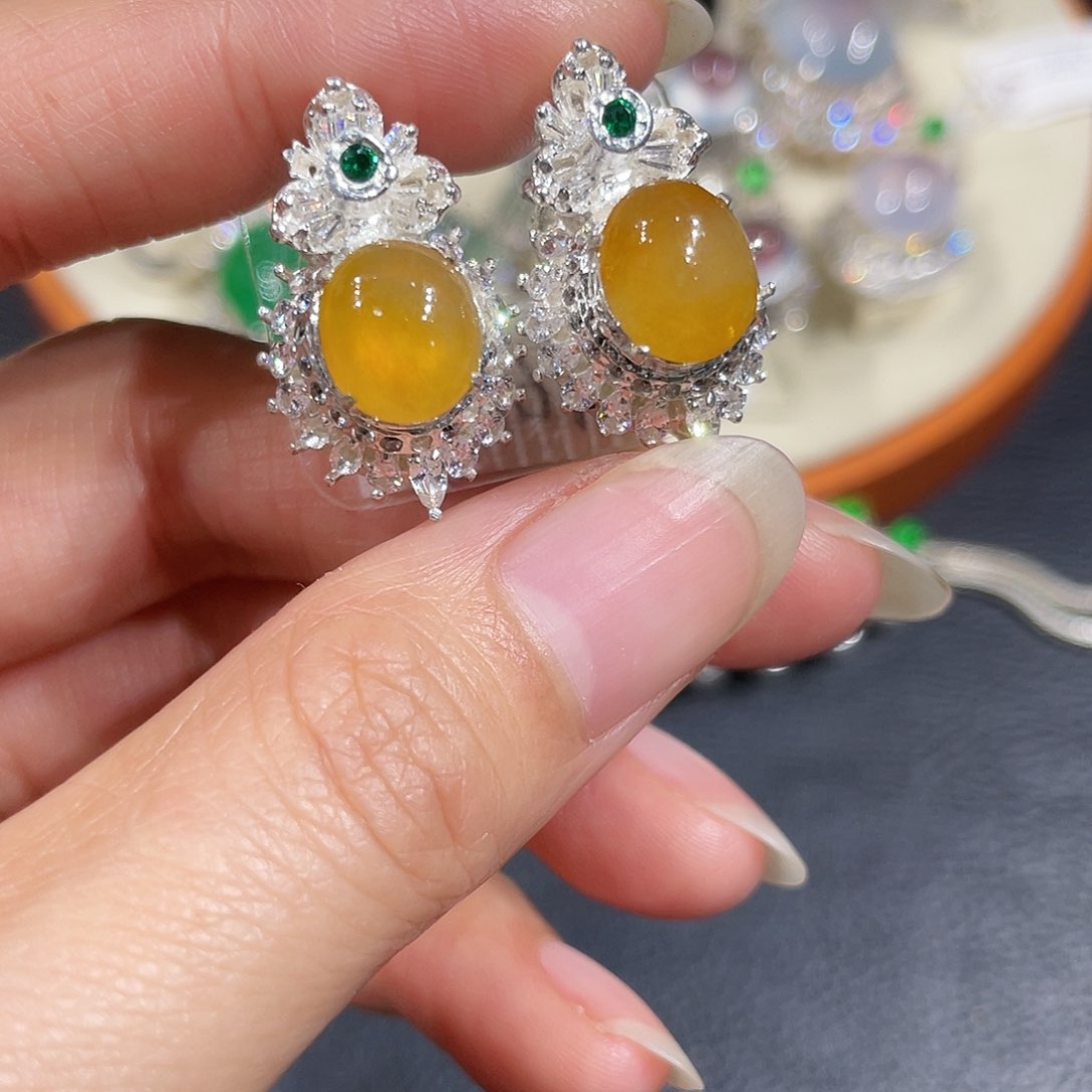 未镶嵌翡翠耳饰耳饰