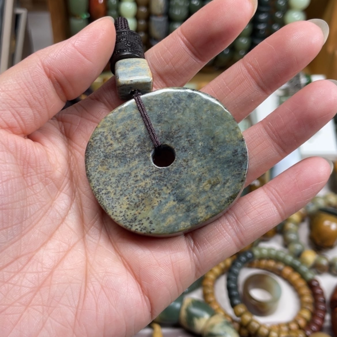 【闪购商品】岫岩河磨玉（透闪石质玉）手把件未镶嵌