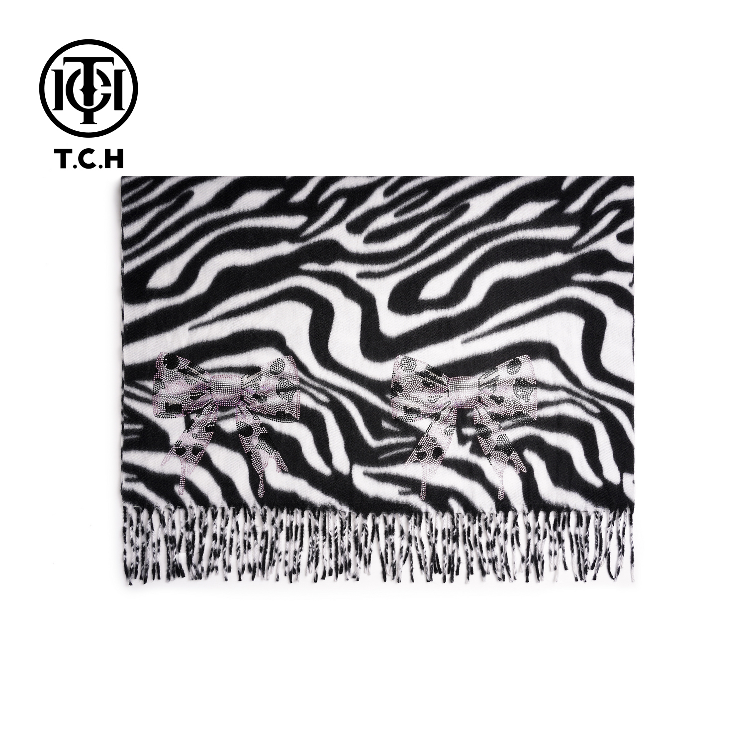 TCH轻奢黑白纹烫钻秋季百搭蝴蝶结披肩围巾女私服T75D45E5005