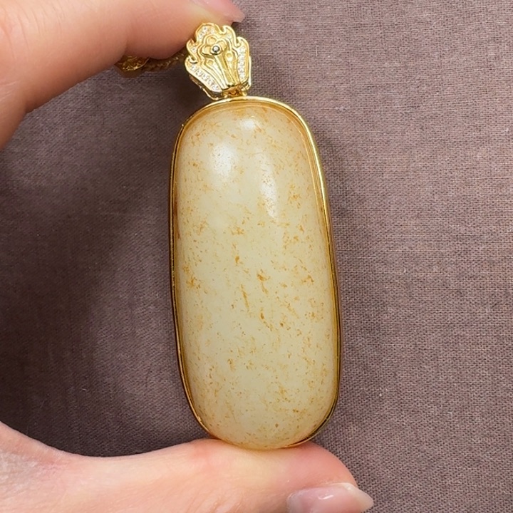 未镶嵌和田玉挂件