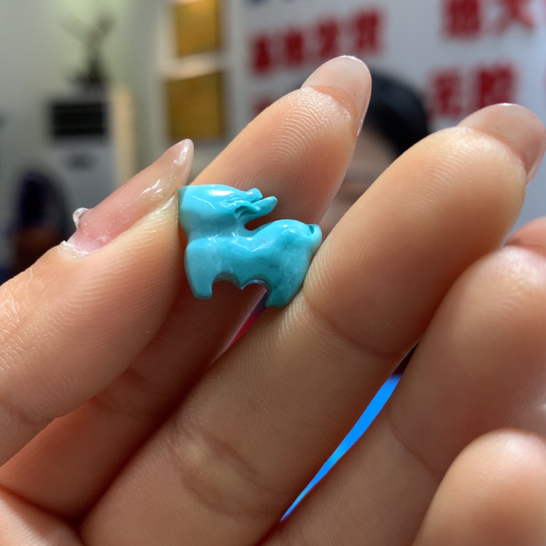 绿松石配饰未镶嵌