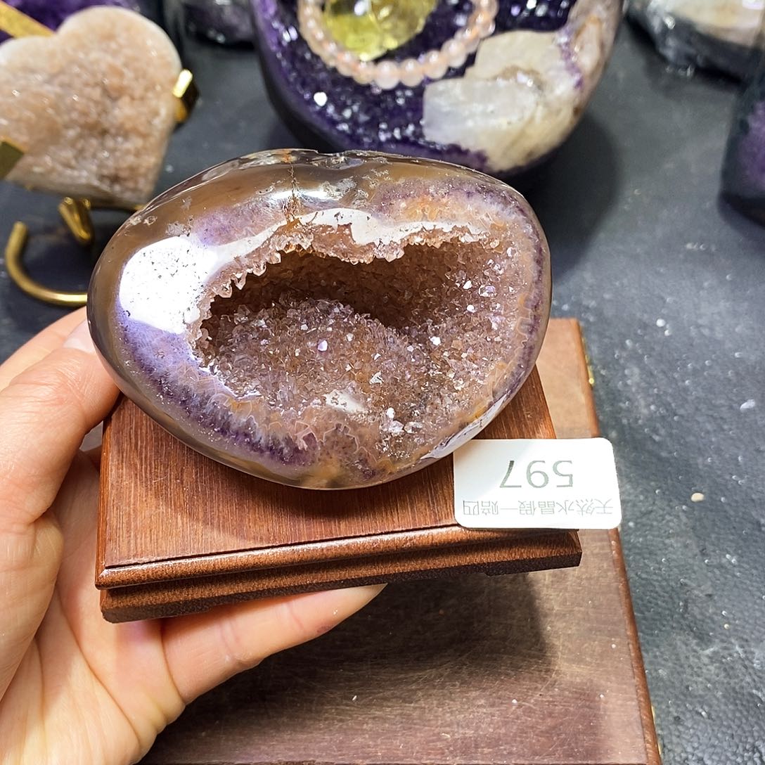 水晶大型摆件（非配饰）未镶嵌