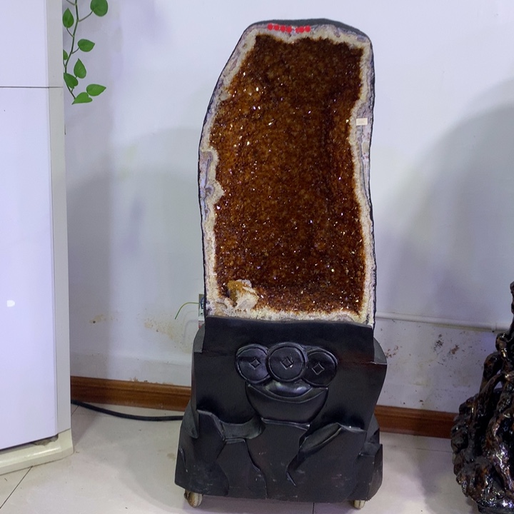 未镶嵌水晶大型摆件（非配饰）