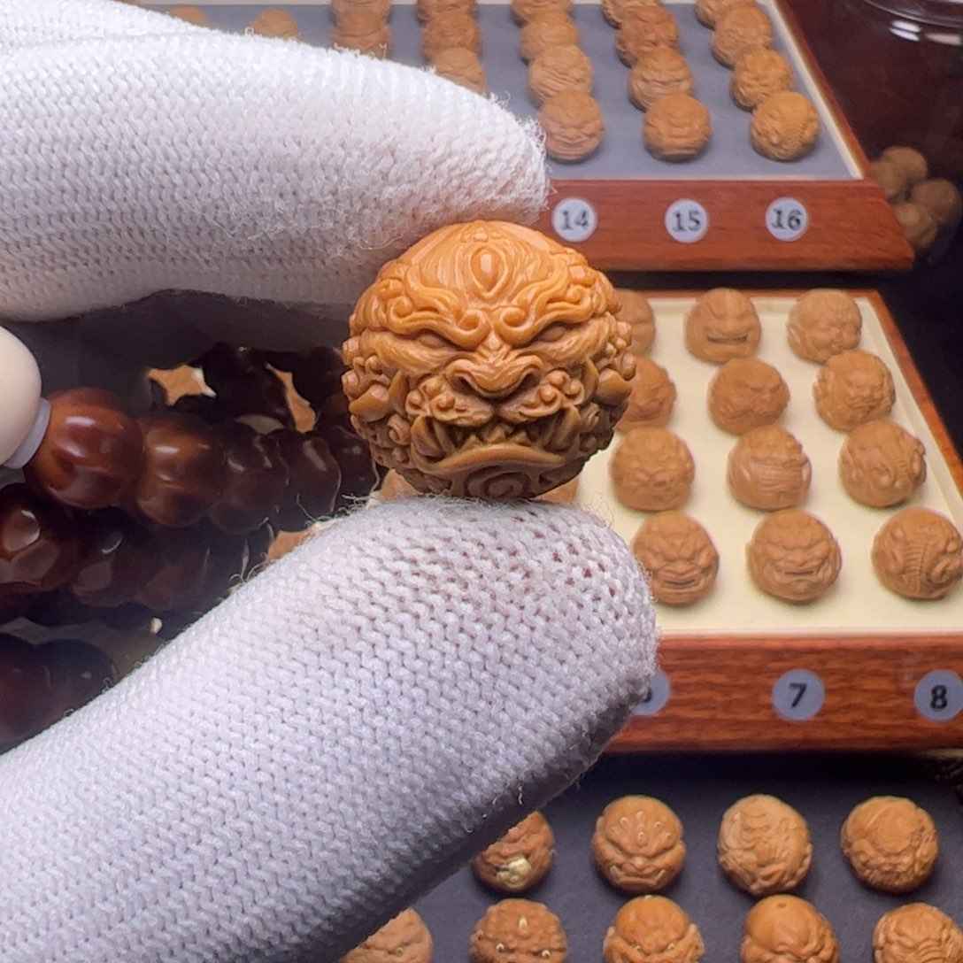 猴头核桃吊坠精修唐狮