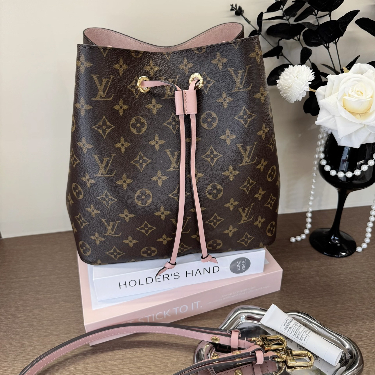 99新 LouisVuitton/路易威登 LV芯片粉水桶 25110056-07