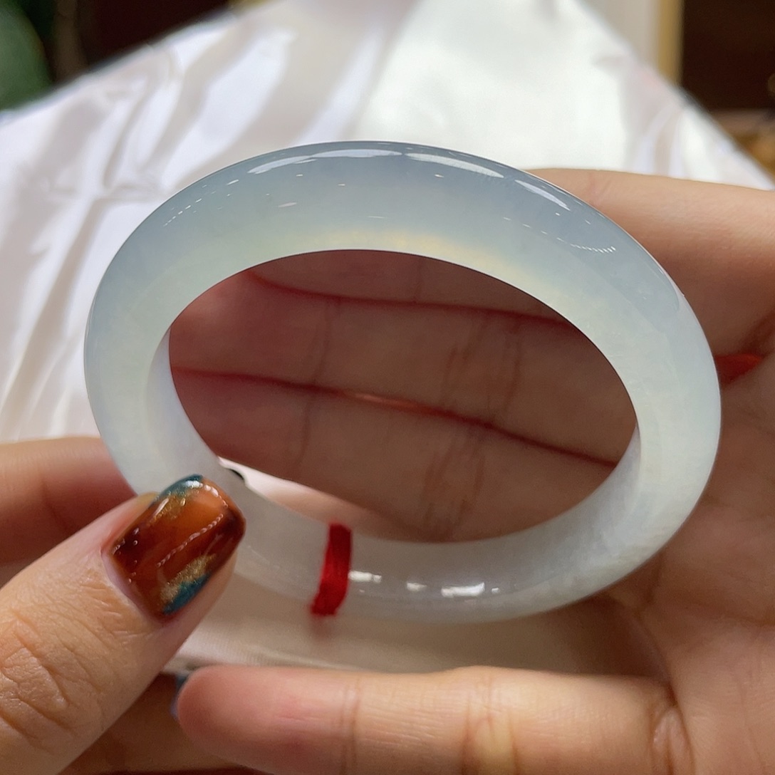 翡翠未镶嵌手镯12号