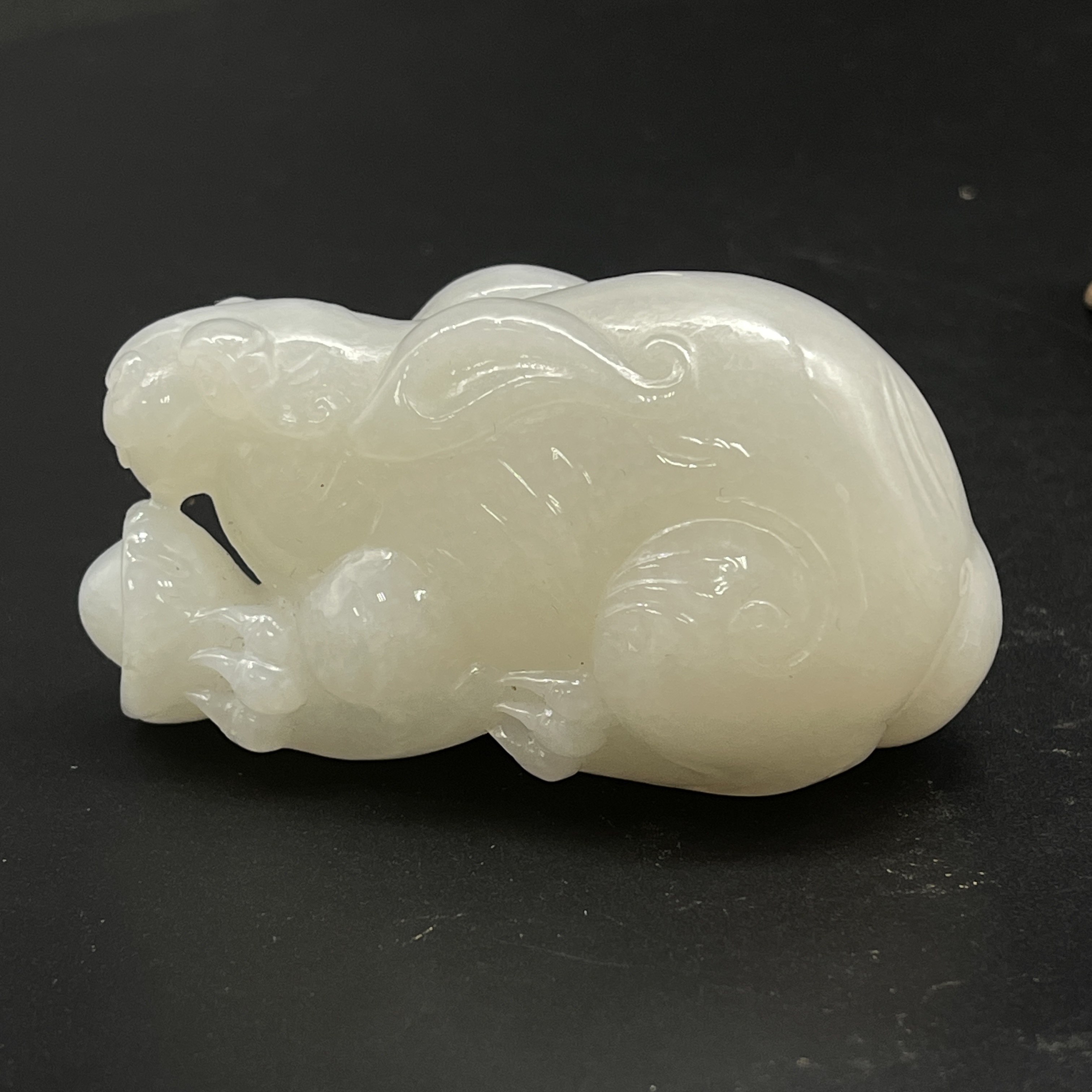 《清代》 和田玉瑞兽   山东文物商店泰运 ZZXCEH630247