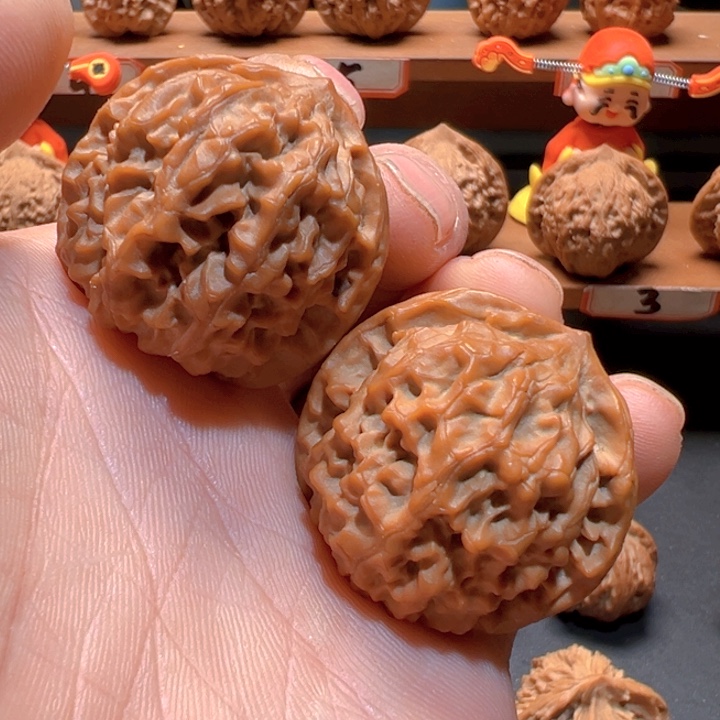 吊坠文玩核桃练手对野生元宝