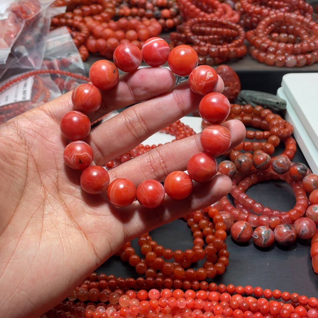 南红玛瑙手链未镶嵌
