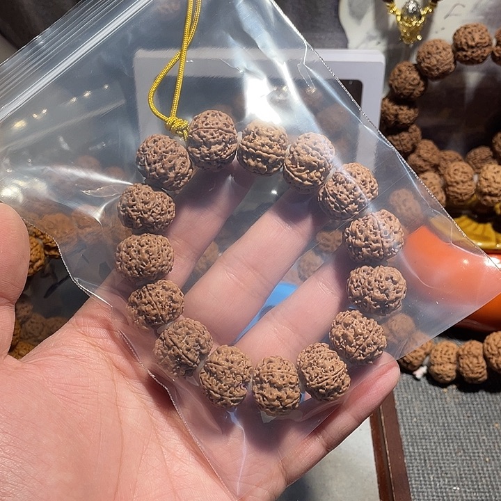 糊***歪金刚菩提吊坠六瓣