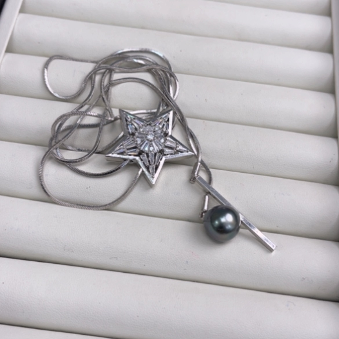 【闪购商品】海水珍珠颈饰未镶嵌