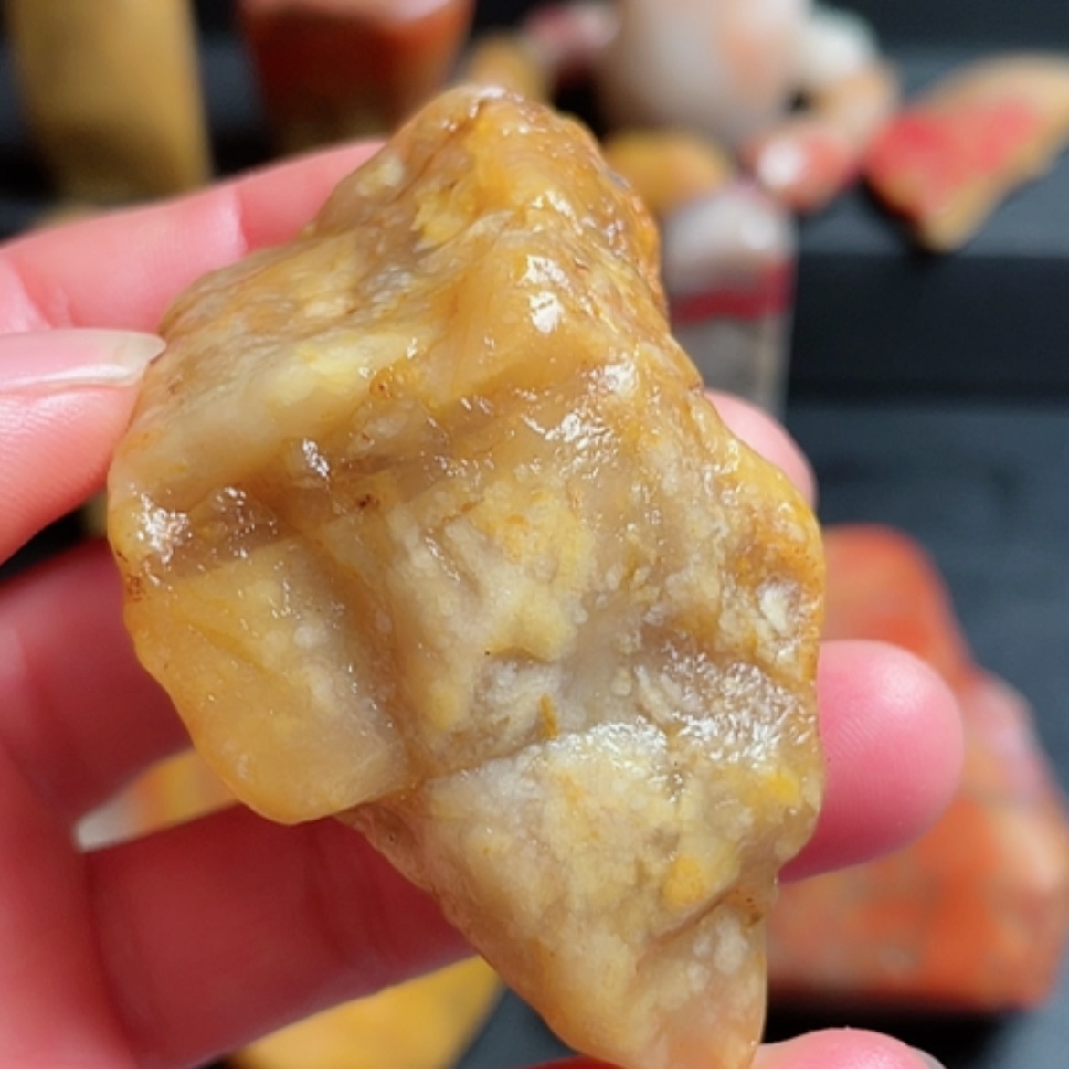 【闪购商品】昌化石半*房昌化田黄石