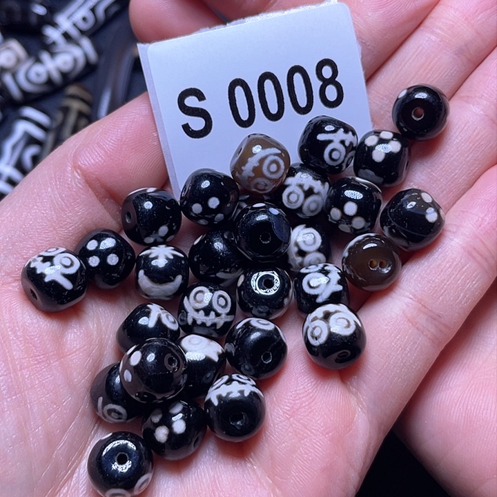 玛瑙/玉髓颈饰未镶嵌瑕疵