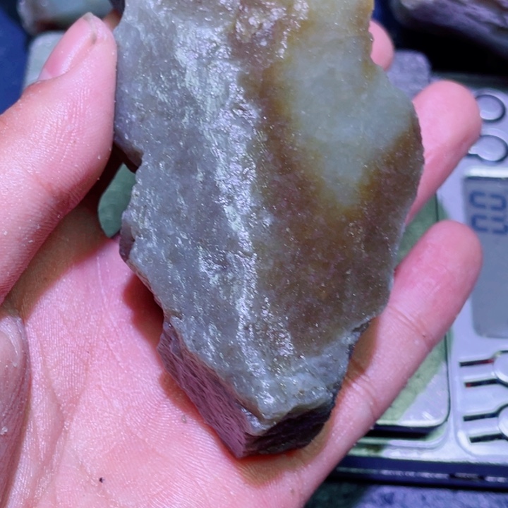 和田玉（糖玉）未镶嵌珠宝半成品