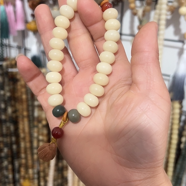 吊坠白玉菩提8×11