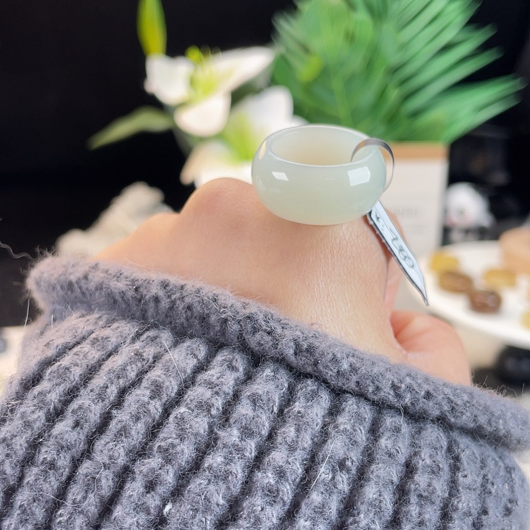 和田玉未镶嵌戒指E78冰玉白月光墩墩18