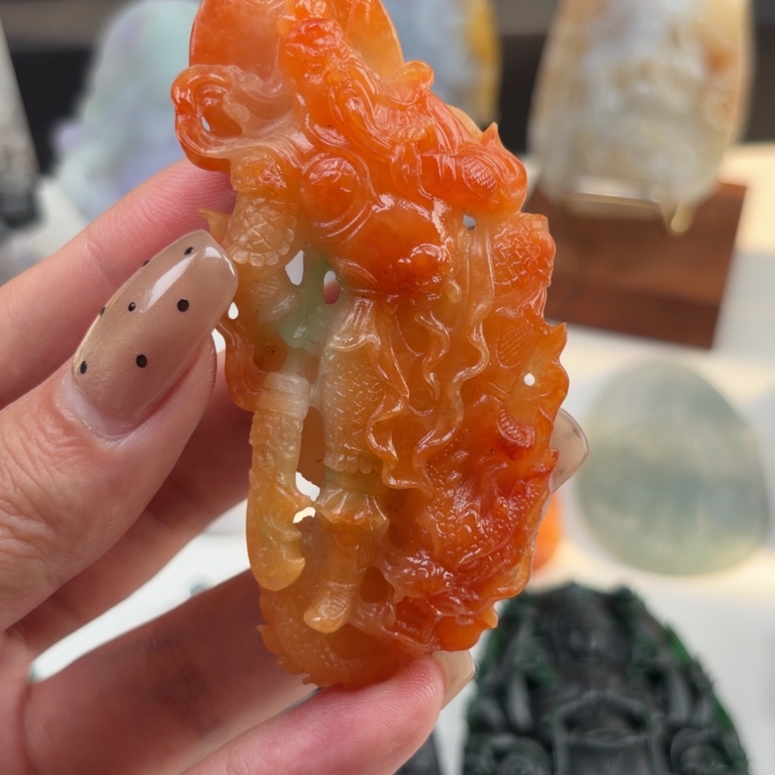 定制翡翠未镶嵌关二爷