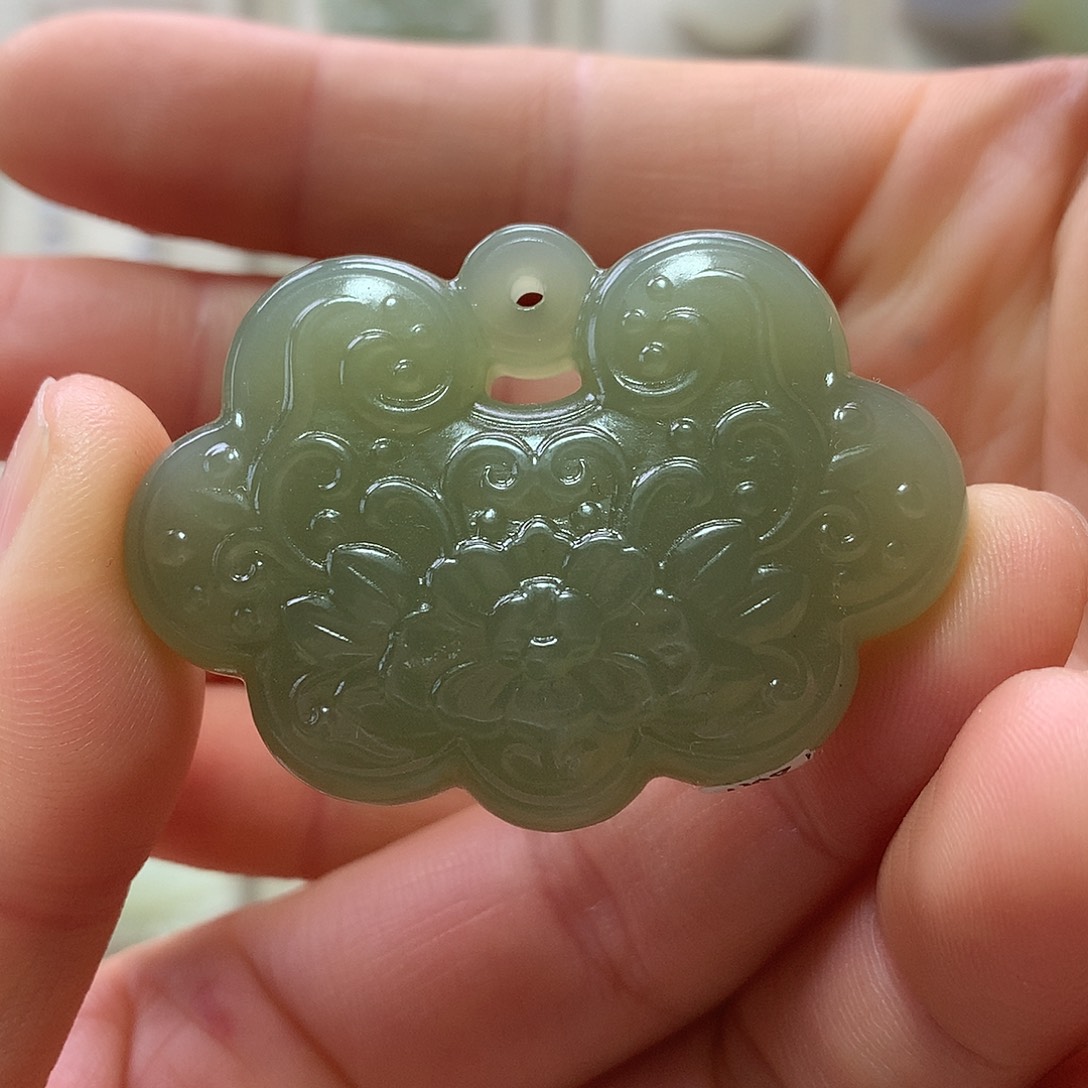 北***阳和田玉未镶嵌颈饰