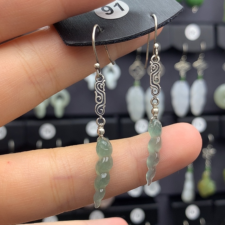 翡翠耳饰银S925镶嵌5555