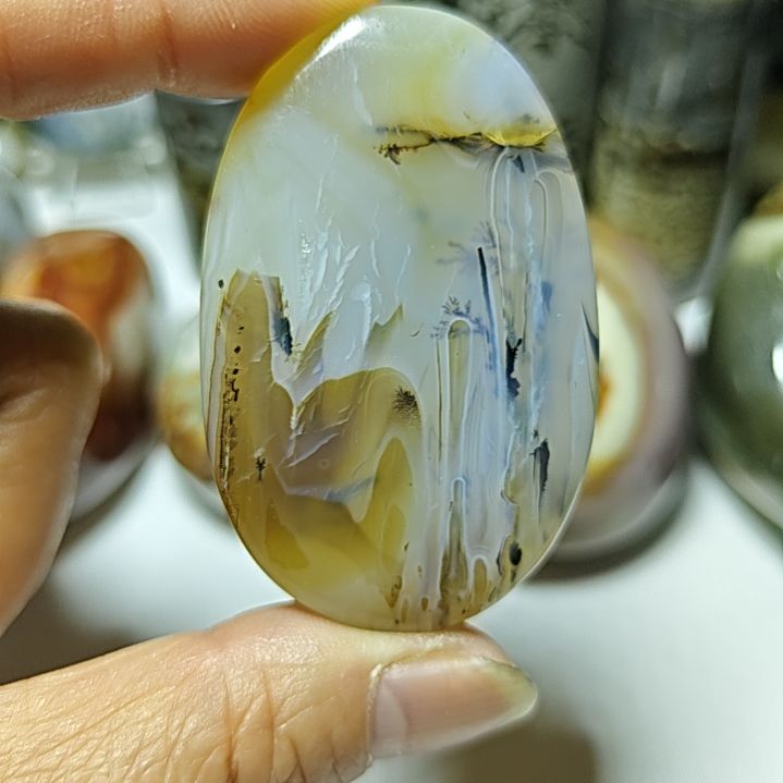 玛瑙/玉髓未镶嵌珠宝奇石