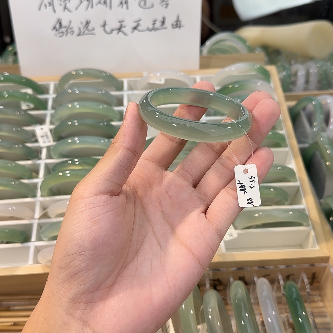 手镯玛瑙/玉髓未镶嵌圈口55.2