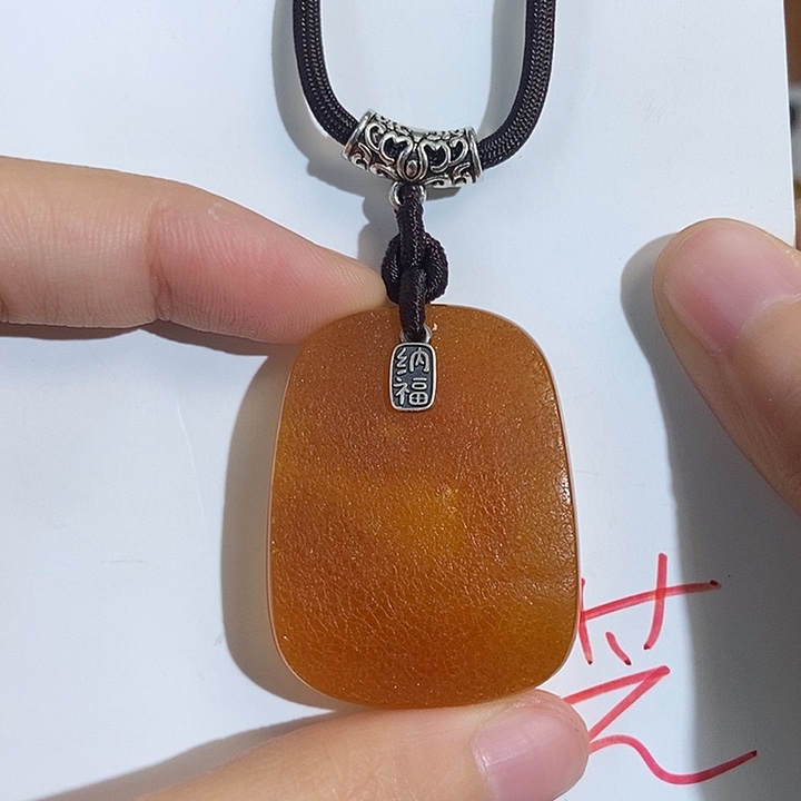 定制琥珀未镶嵌琥珀