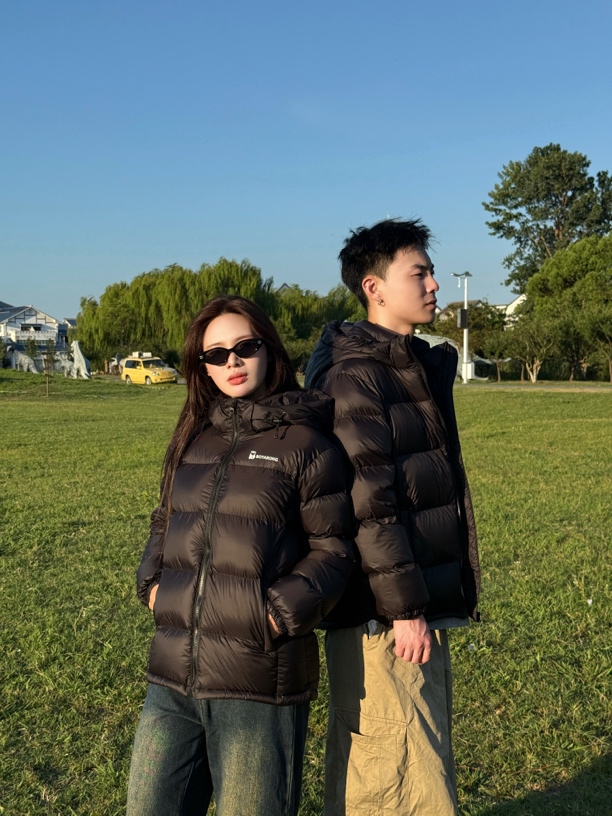 预7【柏娅绒】700蓬95%白鸭绒加厚短款可脱卸帽情侣款羽绒服女男士