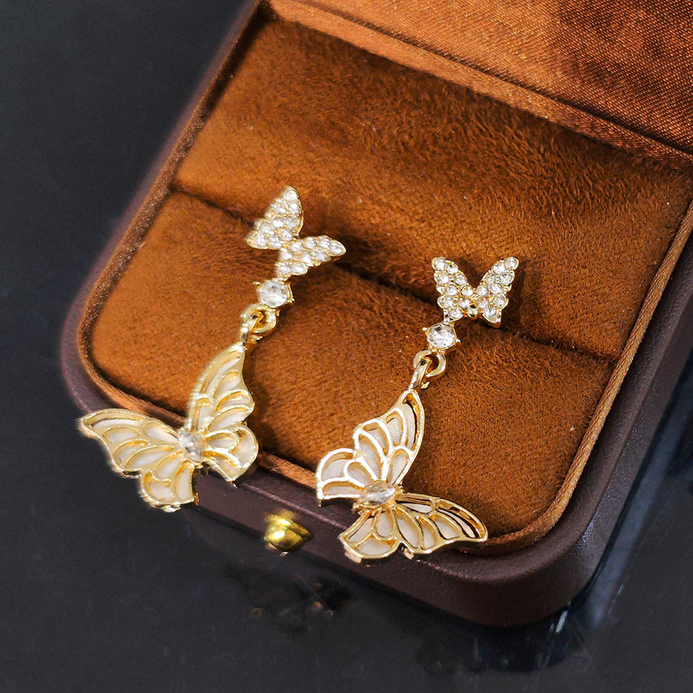 铜合金锆石耳饰 蝴蝶耳钉女简约气质耳骨钉耳环韩国个性饰品精致