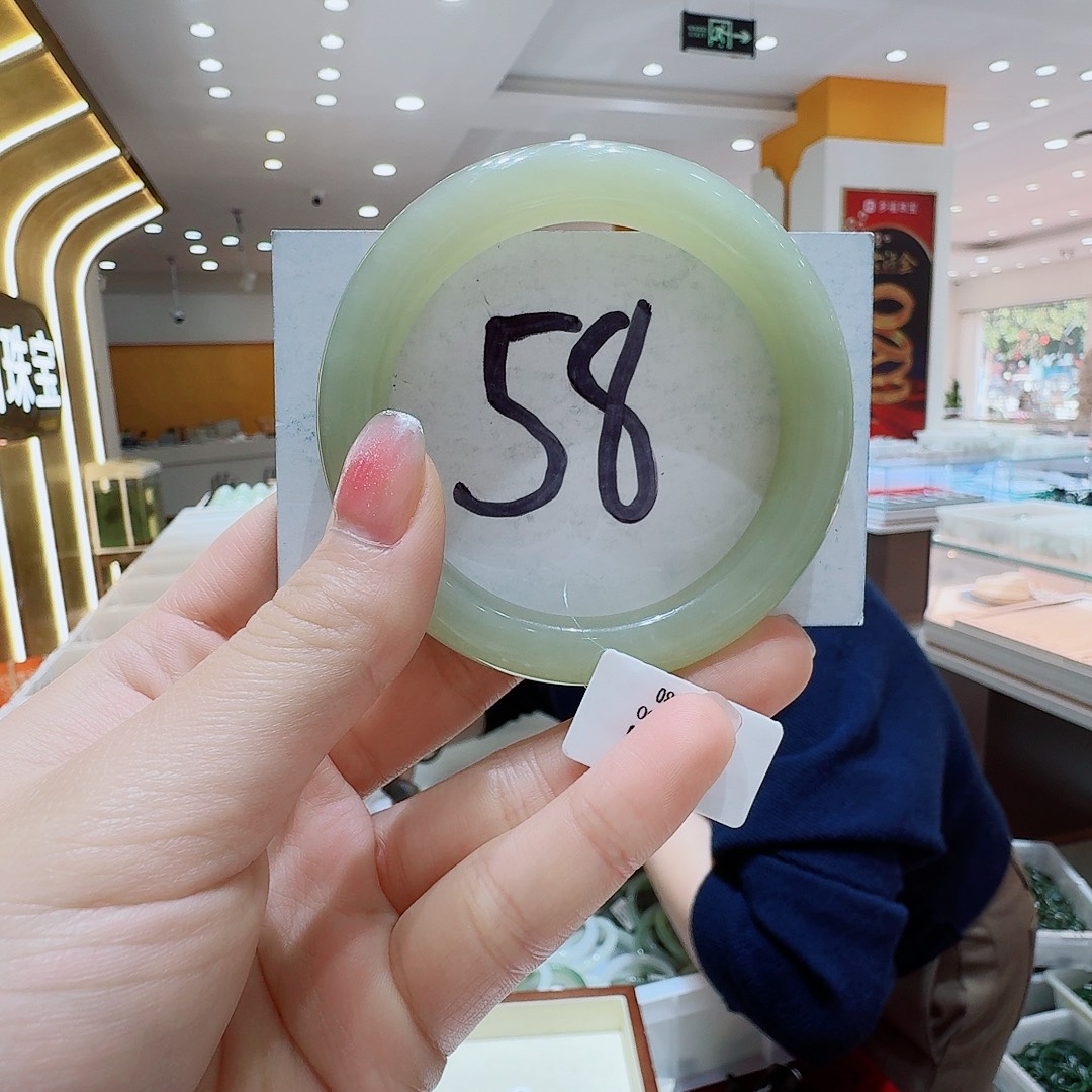 和田玉未镶嵌手镯237