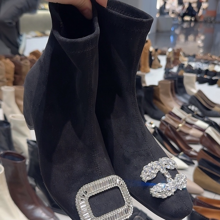 瘦瘦靴，拉链能增高3.5厘米，水钻款备注