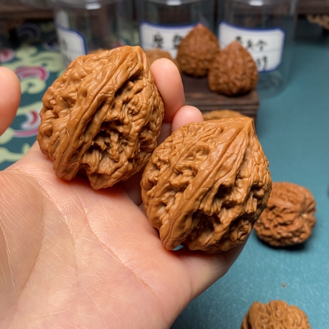 核桃42尺全品虎头王