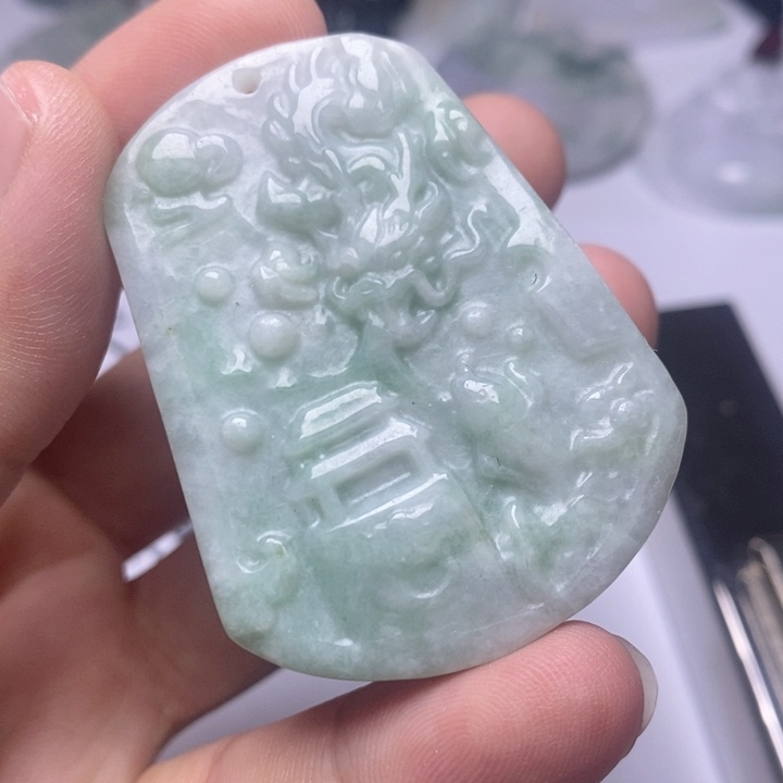 颈饰未镶嵌翡翠翡翠