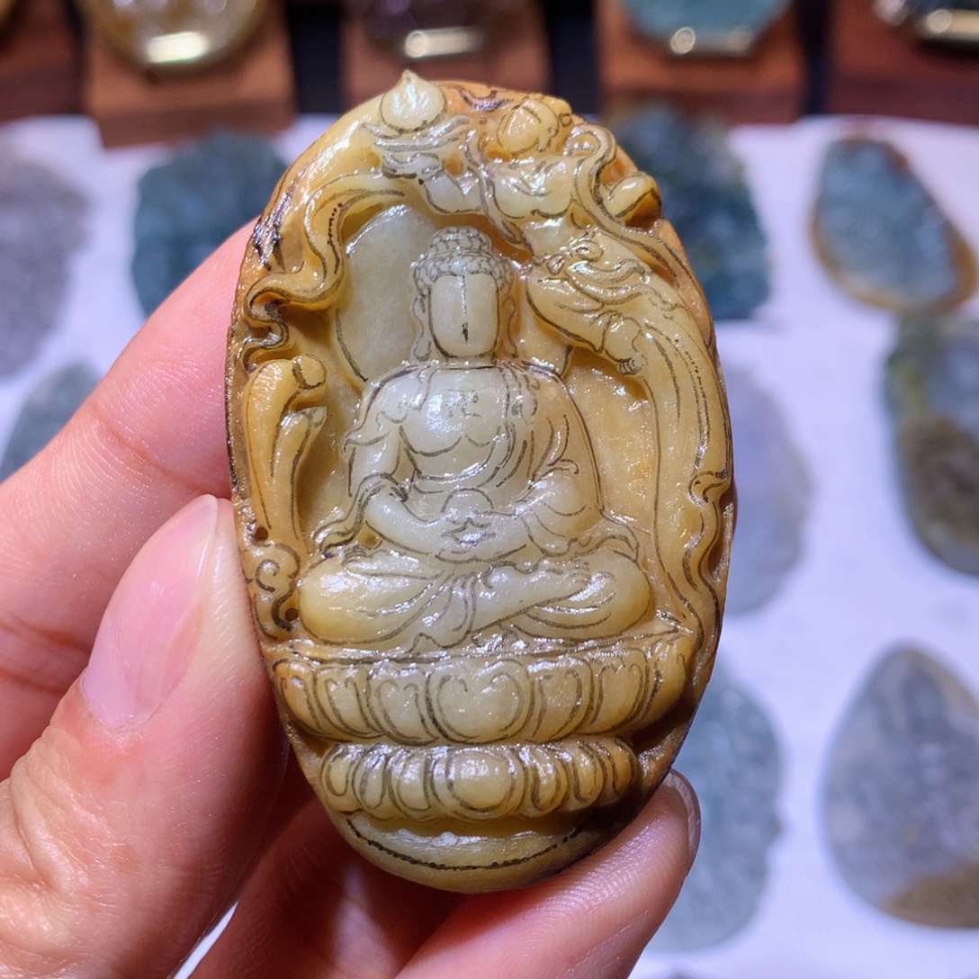 定制翡翠未镶嵌佛祖