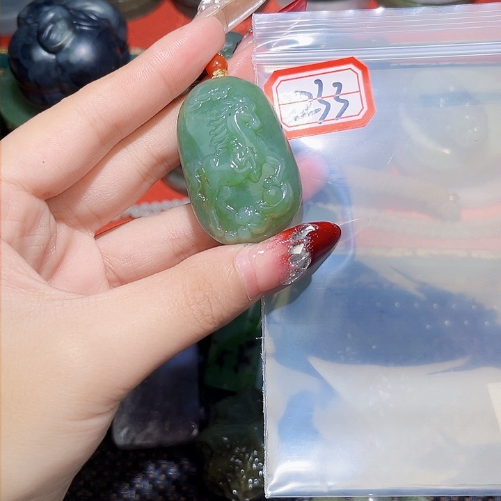 和田玉和田玉边角料随机发未镶嵌