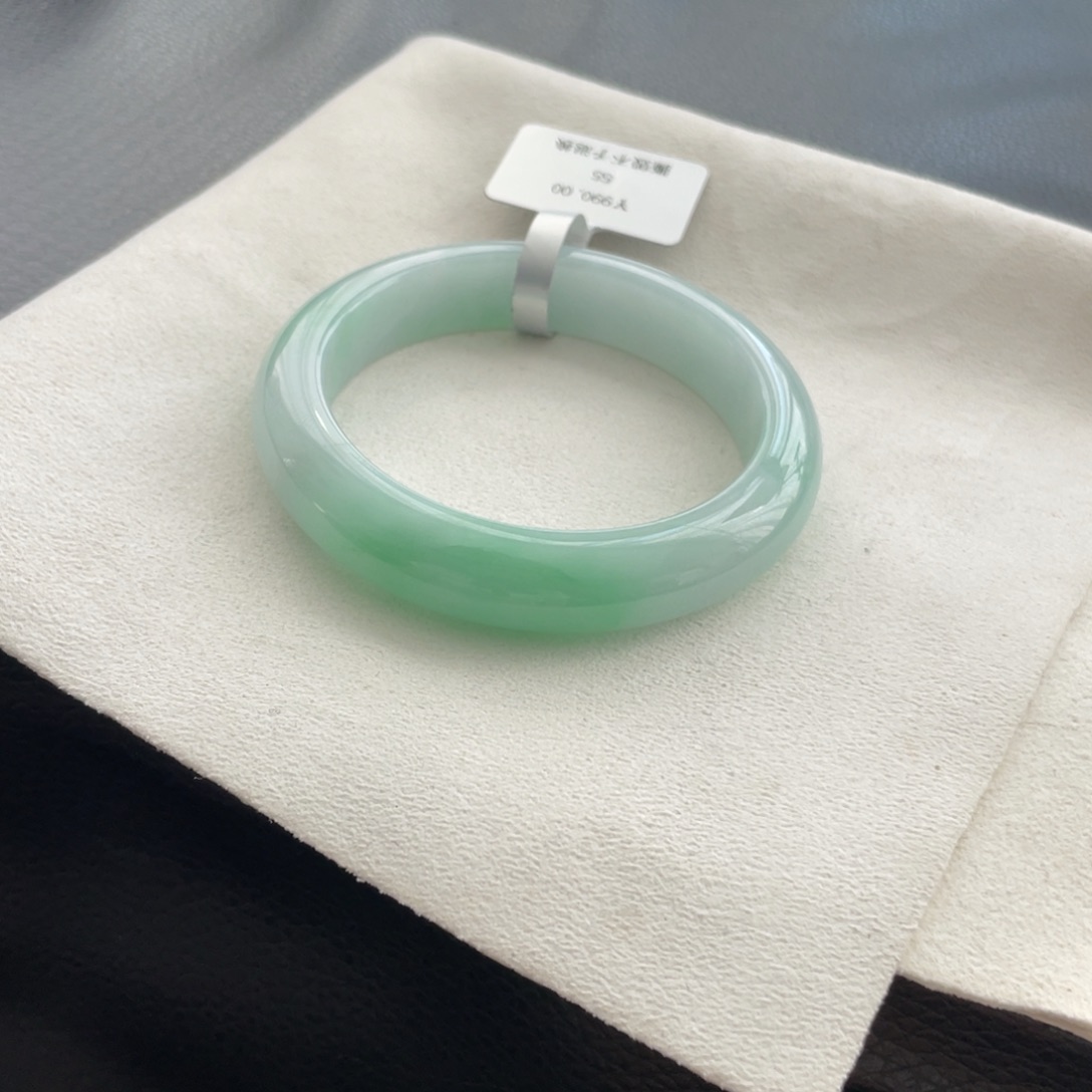 翡翠未镶嵌手镯纹裂55正圈