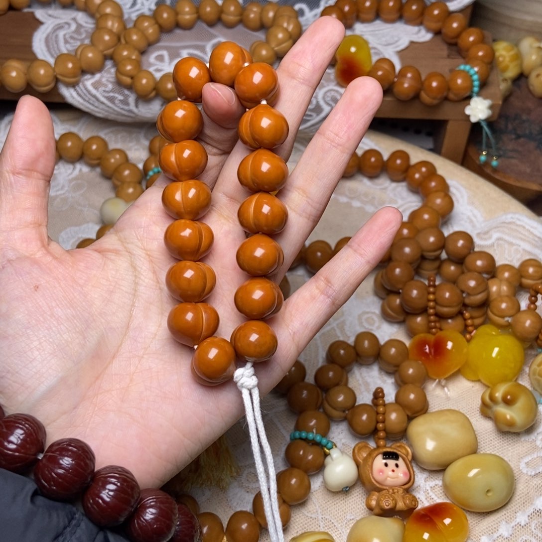 猴头核桃吊坠屁桃玻璃底卡15