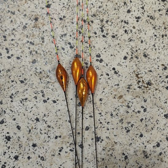 金色浮漂随机发四只