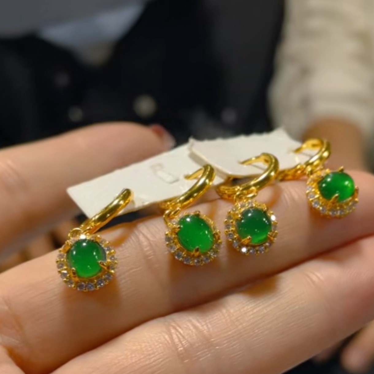 天然A货翡翠假一罚四（多样性发货拍一件发件）