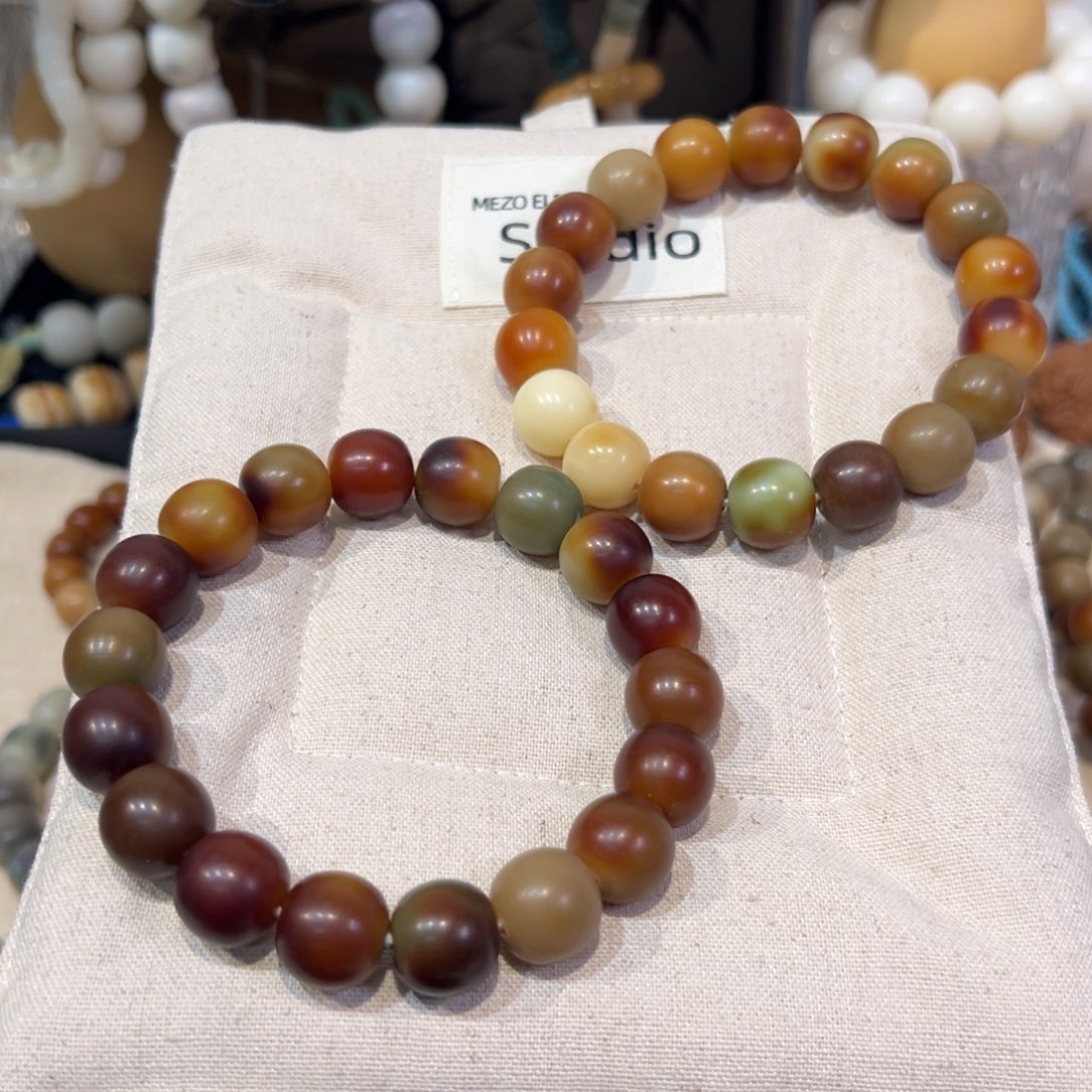 吊坠菩提根/象牙果繁霞卡14