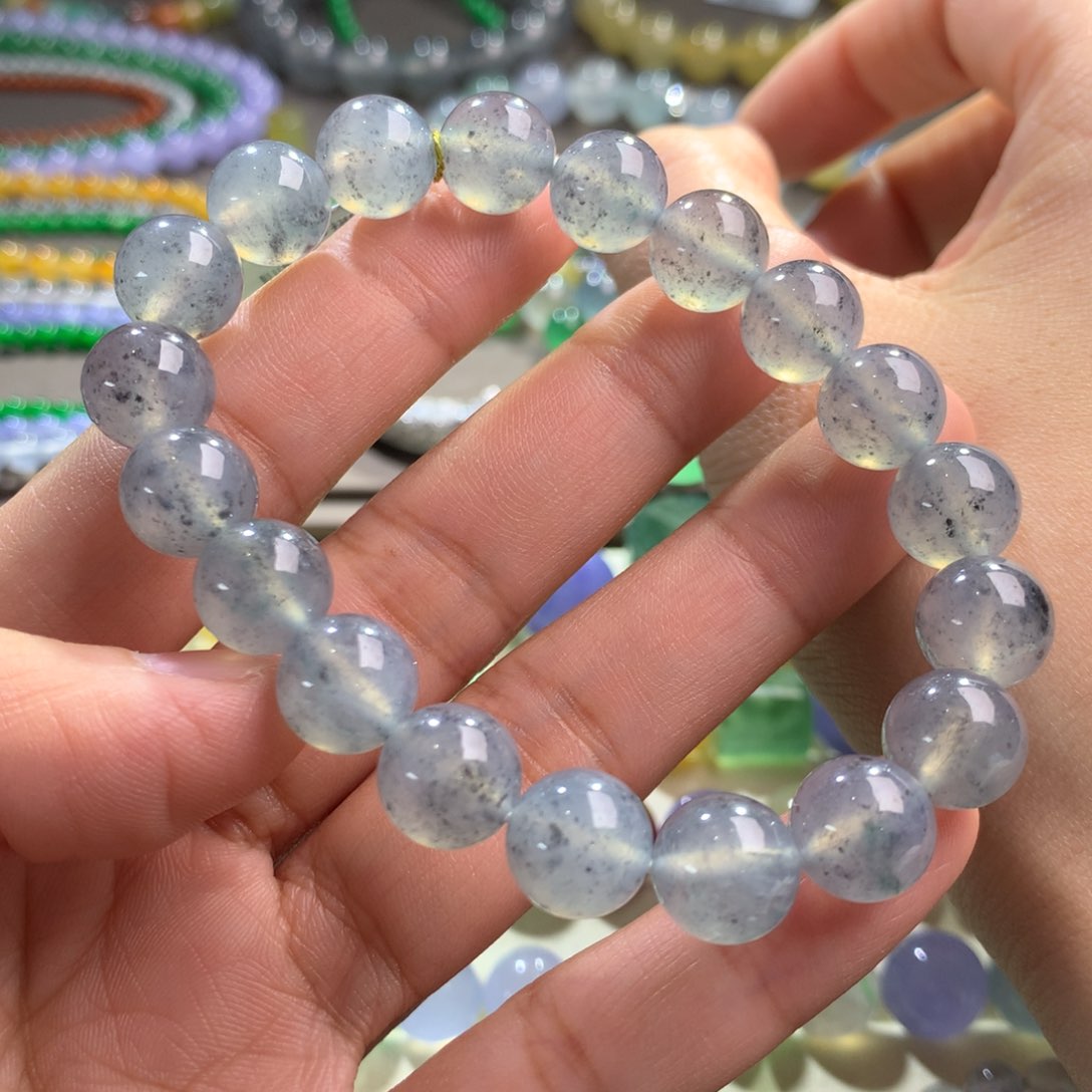 翡翠手链未镶嵌卡10