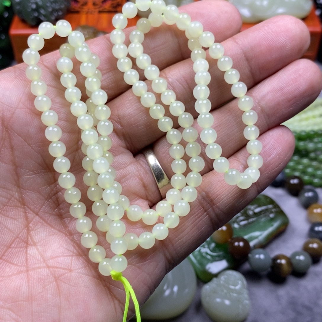 招***7和田玉未镶嵌项链